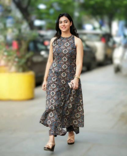 Premium Black Ethnic Print Pure Cotton Sleeveless Co-Ord Set for Women | A-Line Kurti & Ankle-Length Palazzo