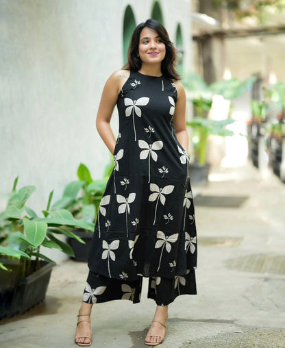 Premium Black & White Floral Print Pure Cotton Sleeveless Co-Ord Set for Women | A-Line Kurti & Ankle-Length Palazzo