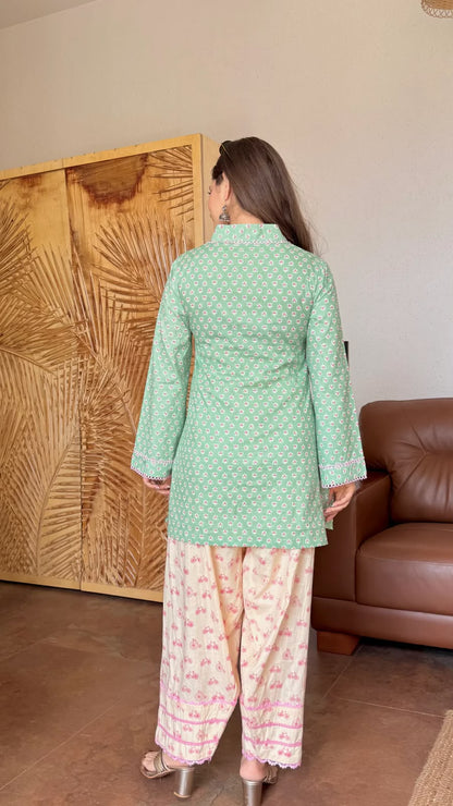Women’s Cotton Corset-Style Kurta with Off-White Farshi Salwar Set | Printed & Lace Work Traditional 2-Piece Outfit