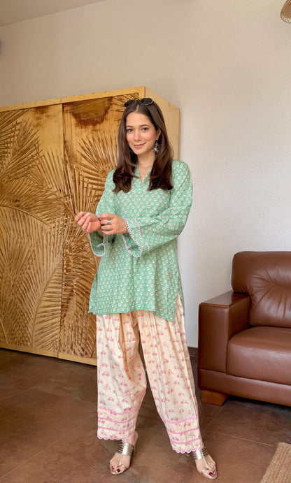 Women’s Cotton Corset-Style Kurta with Off-White Farshi Salwar Set | Printed & Lace Work Traditional 2-Piece Outfit